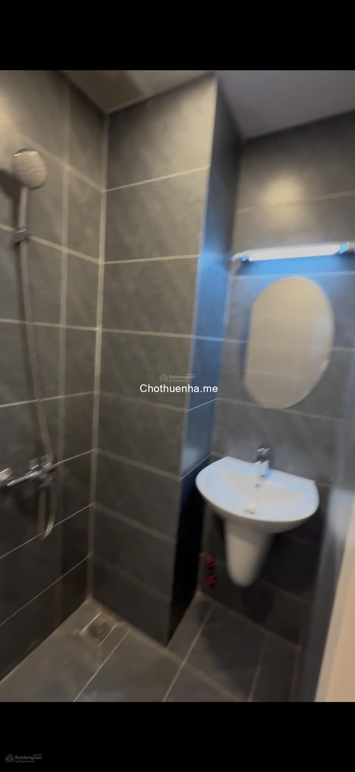 Cho thuê nhà nguyên căn – Khu Phố Tây Bùi Viện, Quận 1