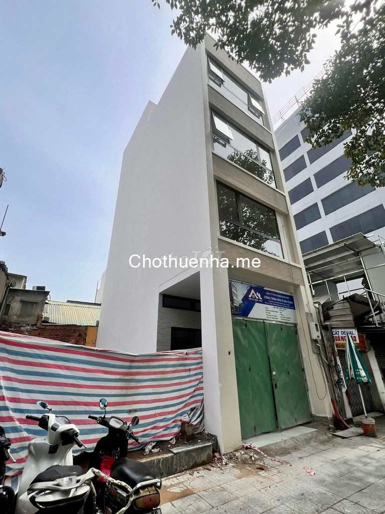 Cho thuê nhà mặt tiền Trần Quang Khải, gần Hai Bà Trưng – P. Tân Định, Quận 1