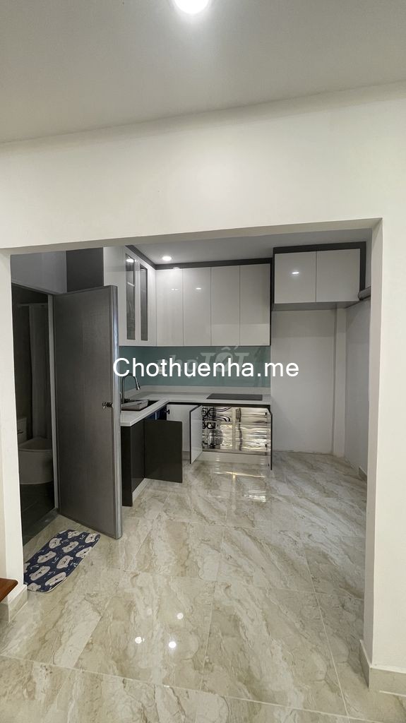 Cho thuê nhà Nguyễn Trãi – Quận 1, ngay trung tâm Sài Gòn