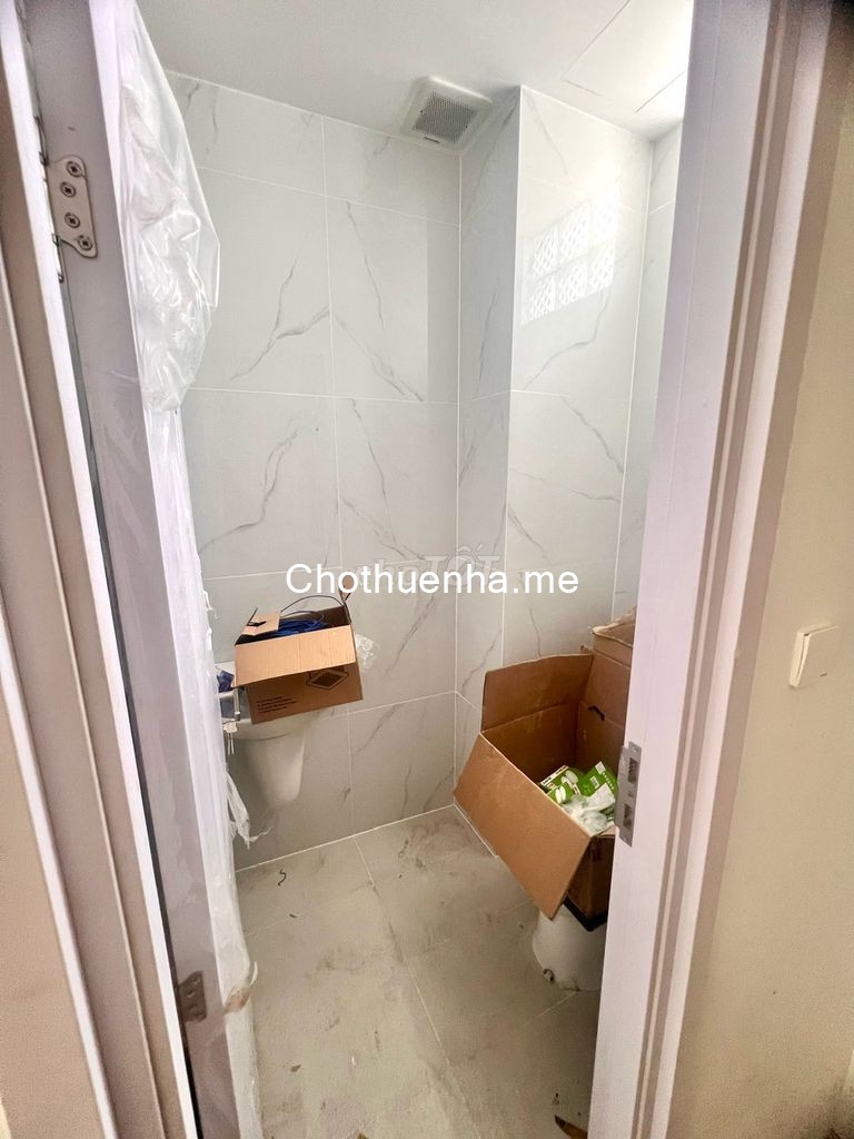 Cho thuê nhà mặt tiền Trần Quang Khải, gần Hai Bà Trưng – P. Tân Định, Quận 1