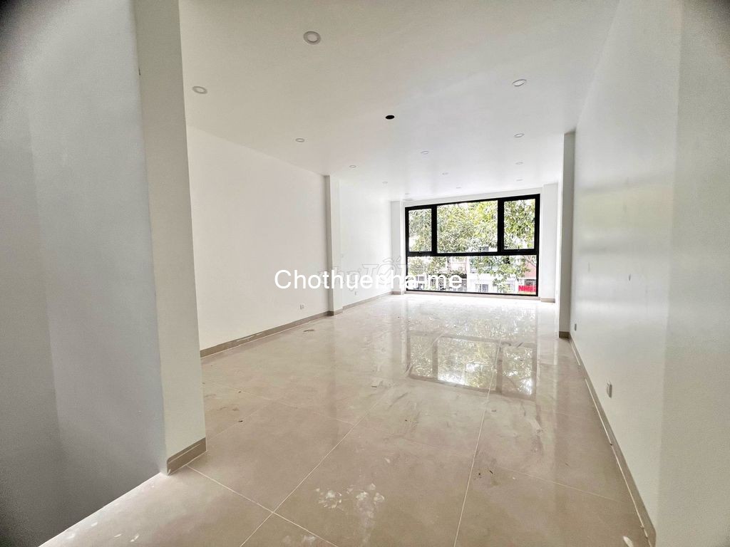 Cho thuê nhà mặt tiền Trần Quang Khải, gần Hai Bà Trưng – P. Tân Định, Quận 1