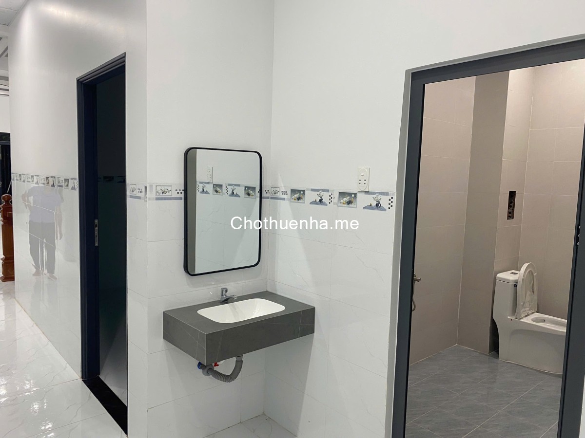 Cho thuê nhà nguyên căn 125m2 mới hoàn thiện, 4 PN - 4 WC khu Tái Định cư sân bay Long Thành