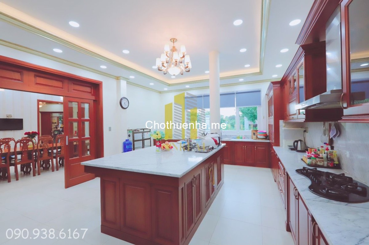 Biệt thự khu Đảo Kim Cương 650m² - sân vườn, hồ bơi - đầy đủ nội thất