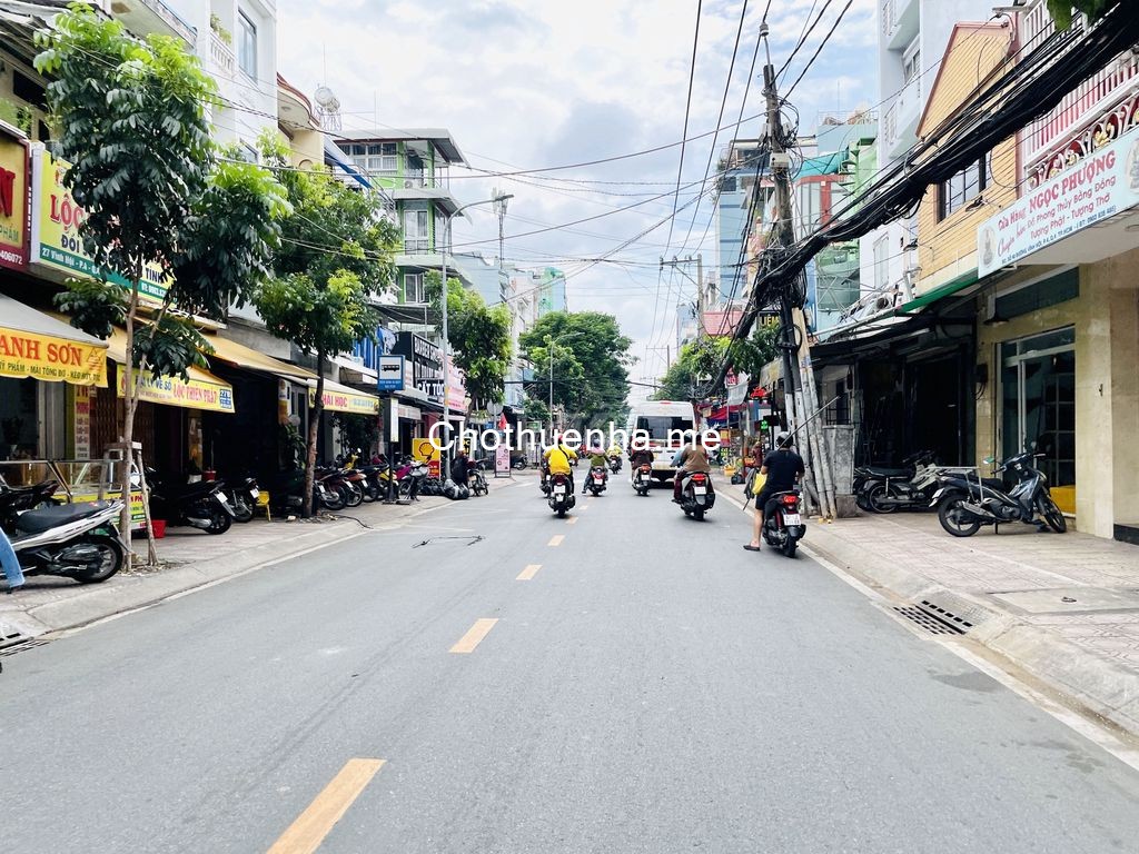 CHO THUÊ NHÀ 2 MẶT TIỀN – VĨNH HỘI, P.4, Q.4