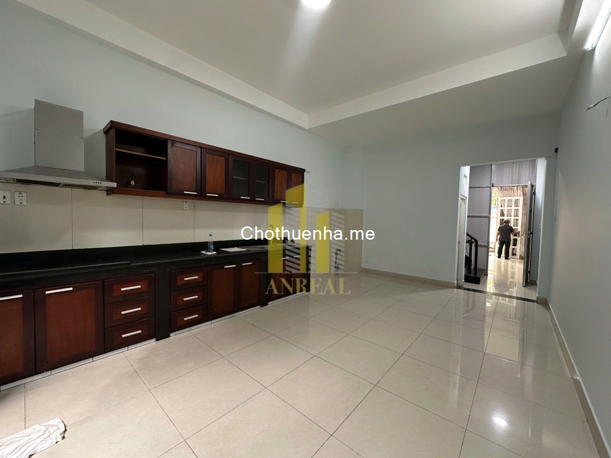 Nhà đường Trần Não mới tinh, giá 25 triệu, 4 phòng