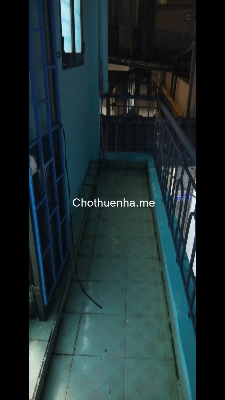 Cho thuê nhà giá rẻ gần chợ, nhà đẹp giá 6tr