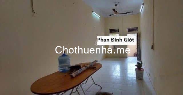 Cho thuê nhà Phan Định Giót, Thanh Xuân ngõ ô tô 2 tầng x 80m2 kho, VP cty, 8.5 triệu
