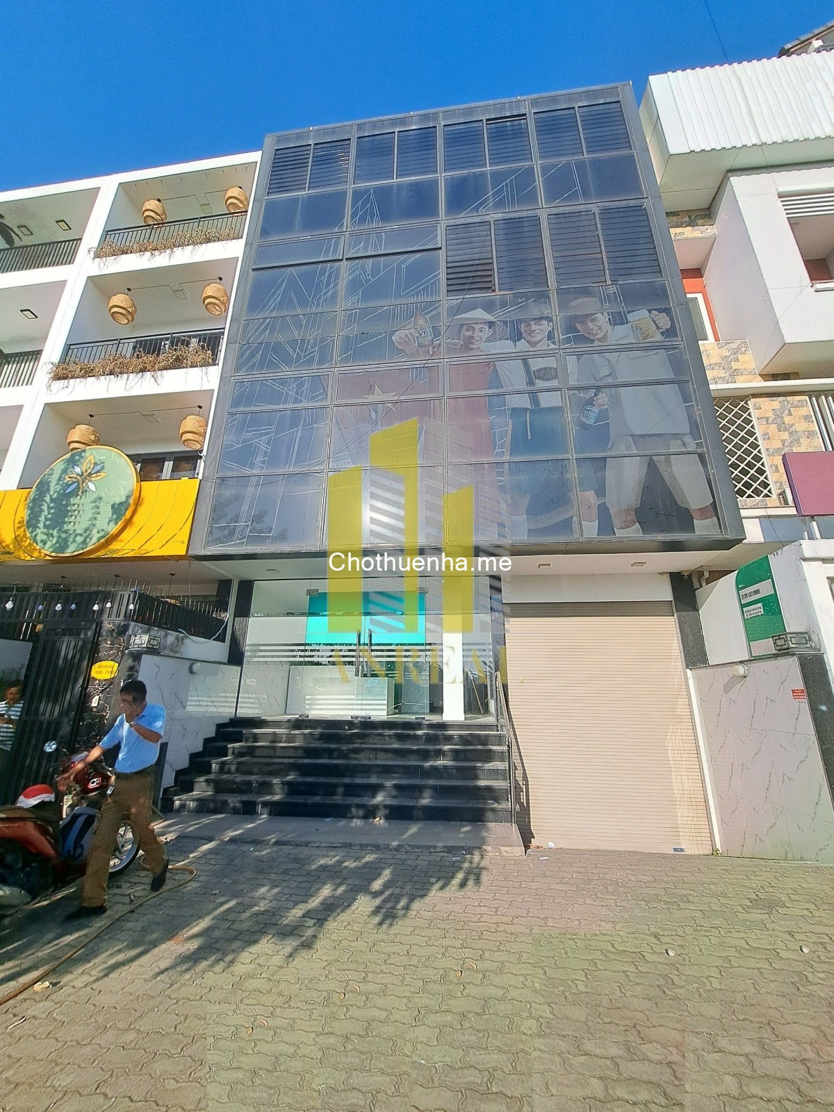 Toà Nhà Văn Phòng Hầm 4 Lầu Sàn Trống Giá 85 Triệu