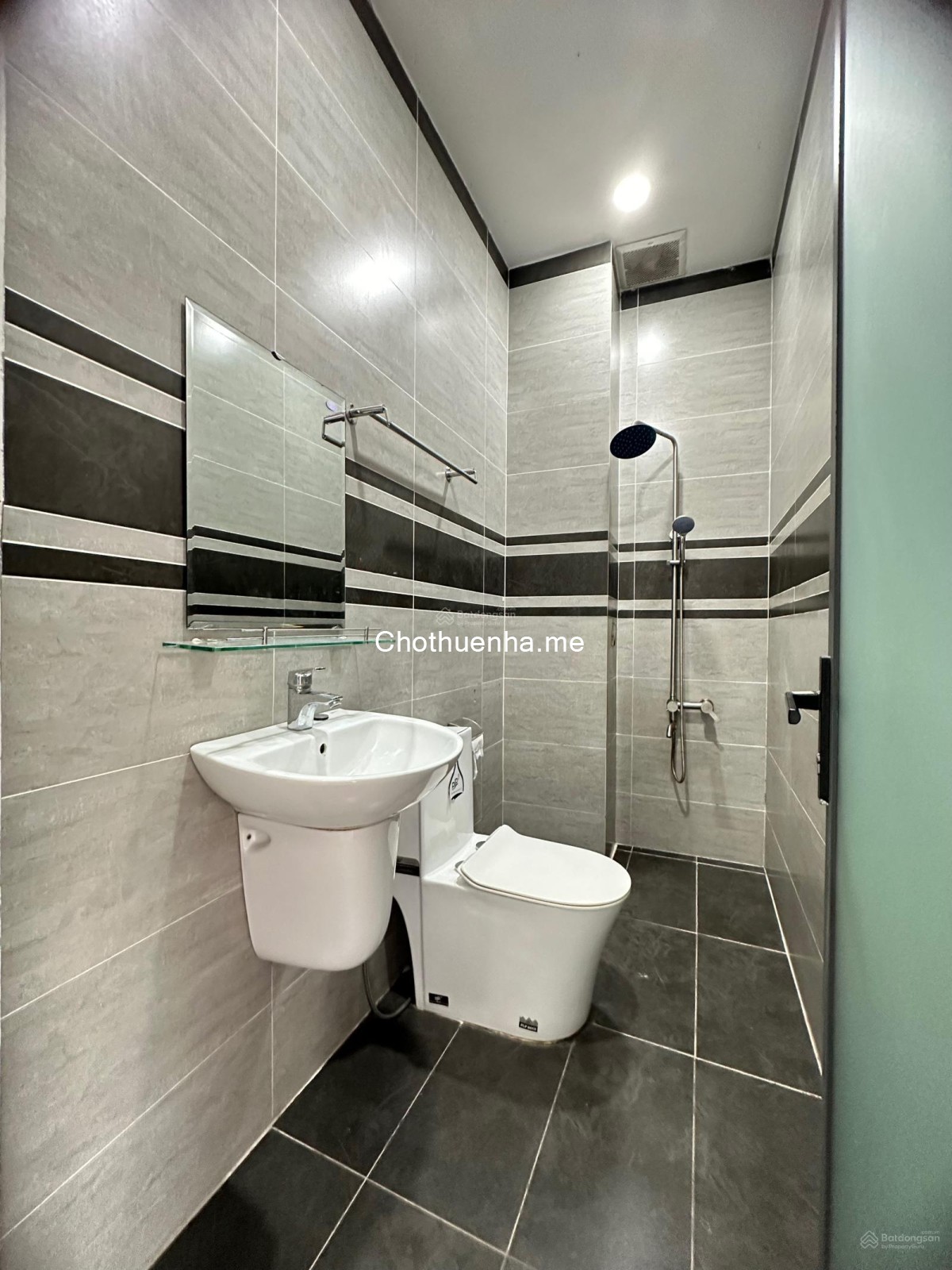 Cho thuê nhà hẻm xe tải đường Ngô Chí Quốc, P. Bình Chiểu, 1 trệt 2 lầu, 4PN 3WC