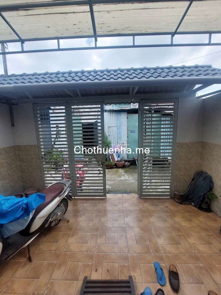 Cho thuê nhà đường Phạm Hùng Q7, 1 trệt, 1 lững, 3 phòng ngũ