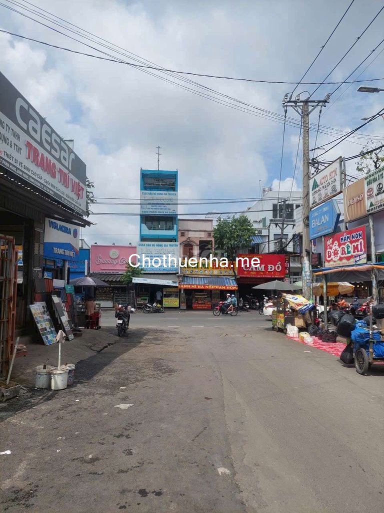 Cho thuê nhà đường Phạm Hùng Q7, 1 trệt, 1 lững, 3 phòng ngũ