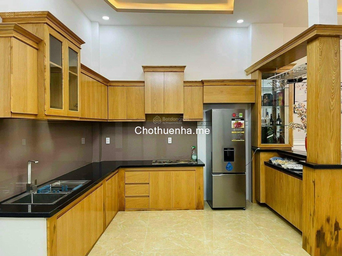 Cần cho thuê villa HXH 80/4A Hoàng Hoa Thám P. 7 Q. Bình Thạnh thông ra Lê Quang Định