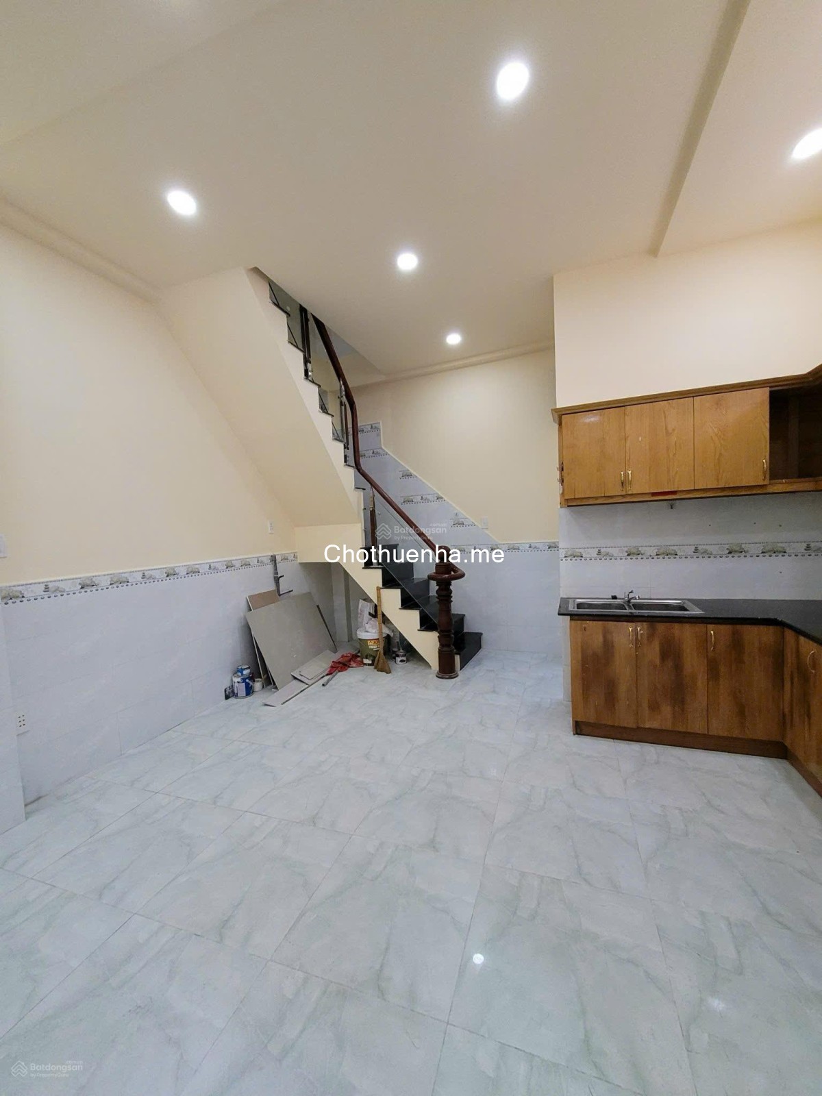 Nhà riêng 2 mặt tiền góc tại 392/8/* Đường Cao Thắng, Phường 12, Quận 10