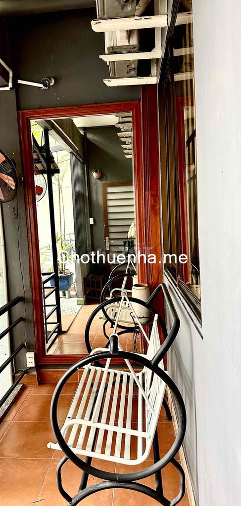 Nhà cho thuê mặt tiền đường Ba Vì, xe hơi tới tận cửa, DT 100m2