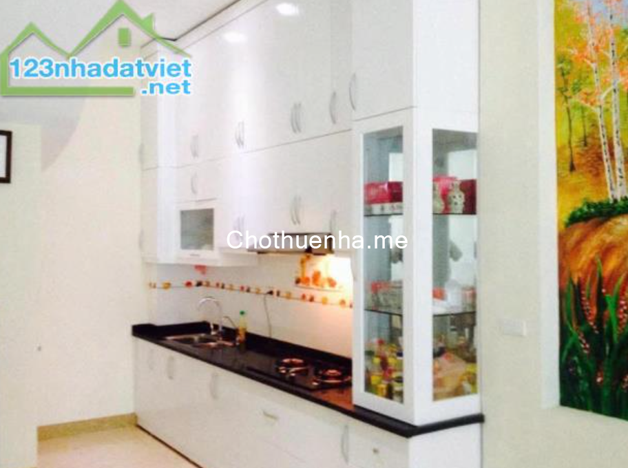 Cho thuê nhà ngõ ô tô Nguyễn Quý Đức, 5 tầng x 33m2, 3 ngủ, 4 vệ sinh, 13.5 Triệu