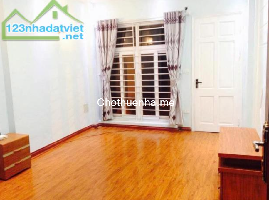 Cho thuê nhà ngõ ô tô Nguyễn Quý Đức, 5 tầng x 33m2, 3 ngủ, 4 vệ sinh, 13.5 Triệu