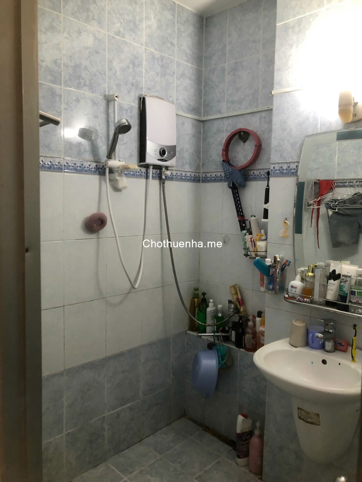 Cho thuê nhà đường số 43 An Phú Hưng, Quận 7 dt 4x18m, 3 lầu lệch tầng