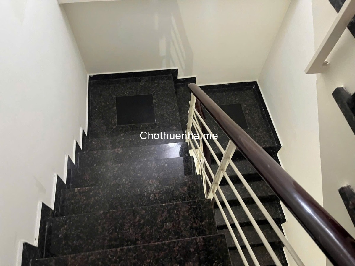 Cho thuê nhà Khu Tân Quy Đông Quận 7 dt 6x15m, 2.5 lầu, 4PN