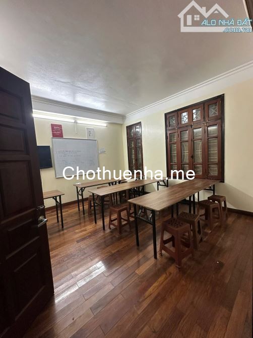 Cho thuê nhà 5 tầng, phù hợp kinh doanh, văn phòng tại Nguyễn Khuyến, Văn Quán, Hà Đông