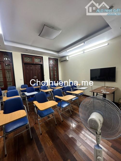 Cho thuê nhà 5 tầng, phù hợp kinh doanh, văn phòng tại Nguyễn Khuyến, Văn Quán, Hà Đông