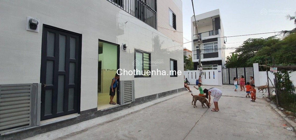 Cho thuê nhà 50m² có 1 trệt, 1 lầu đường số 100A, Phường Tân Phú, Quận 9