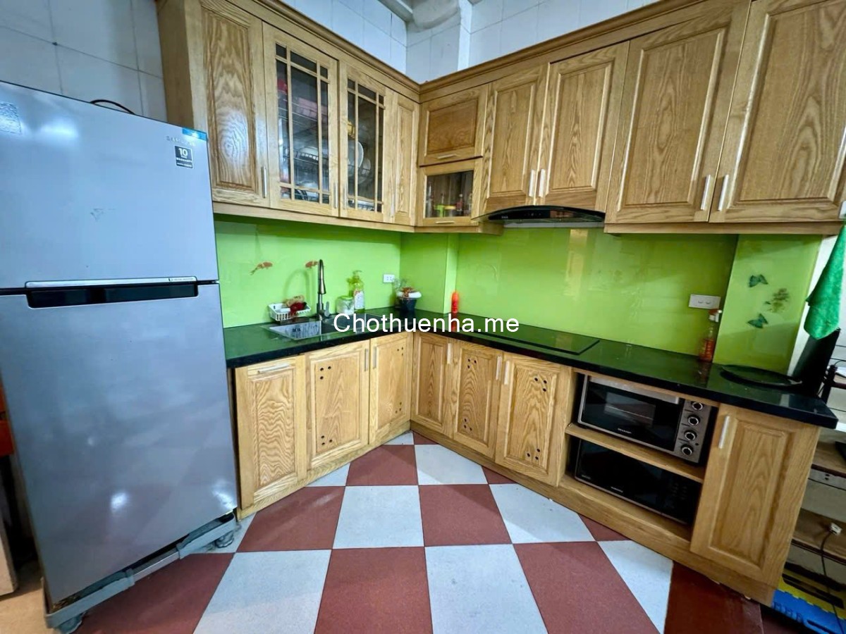 Chính chủ cho thuê nhà nguyên căn ngõ 143 Nguyễn Chính, 35m2 x 5 tầng - 3 ngủ kk