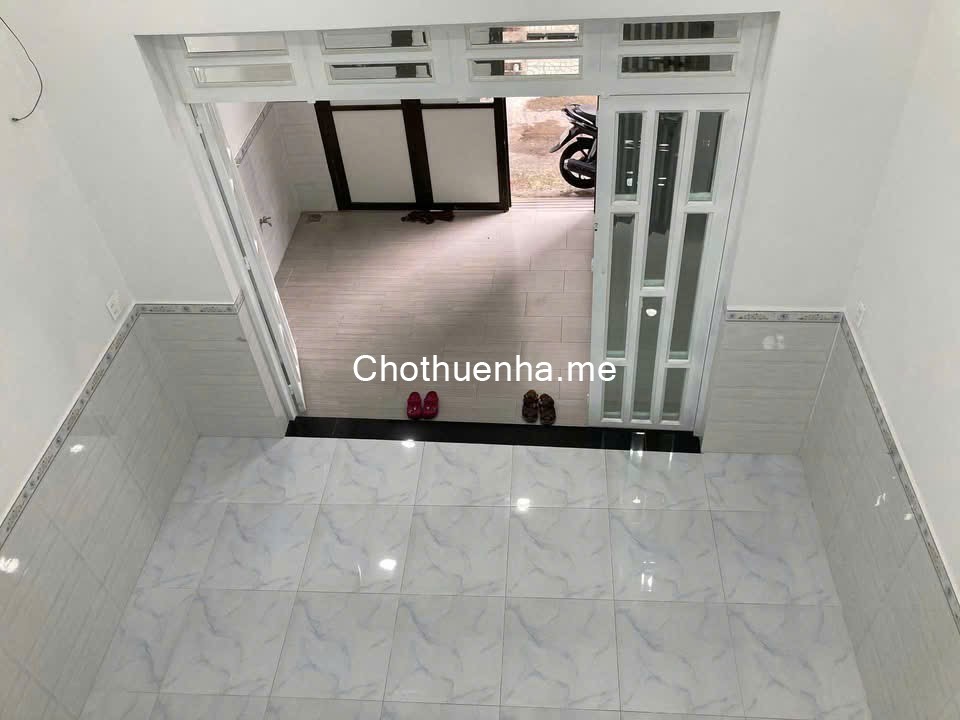 Cho thuê nhà nguyên căn HXH 1/ Nguyễn Hữu Tiến 4,3x14