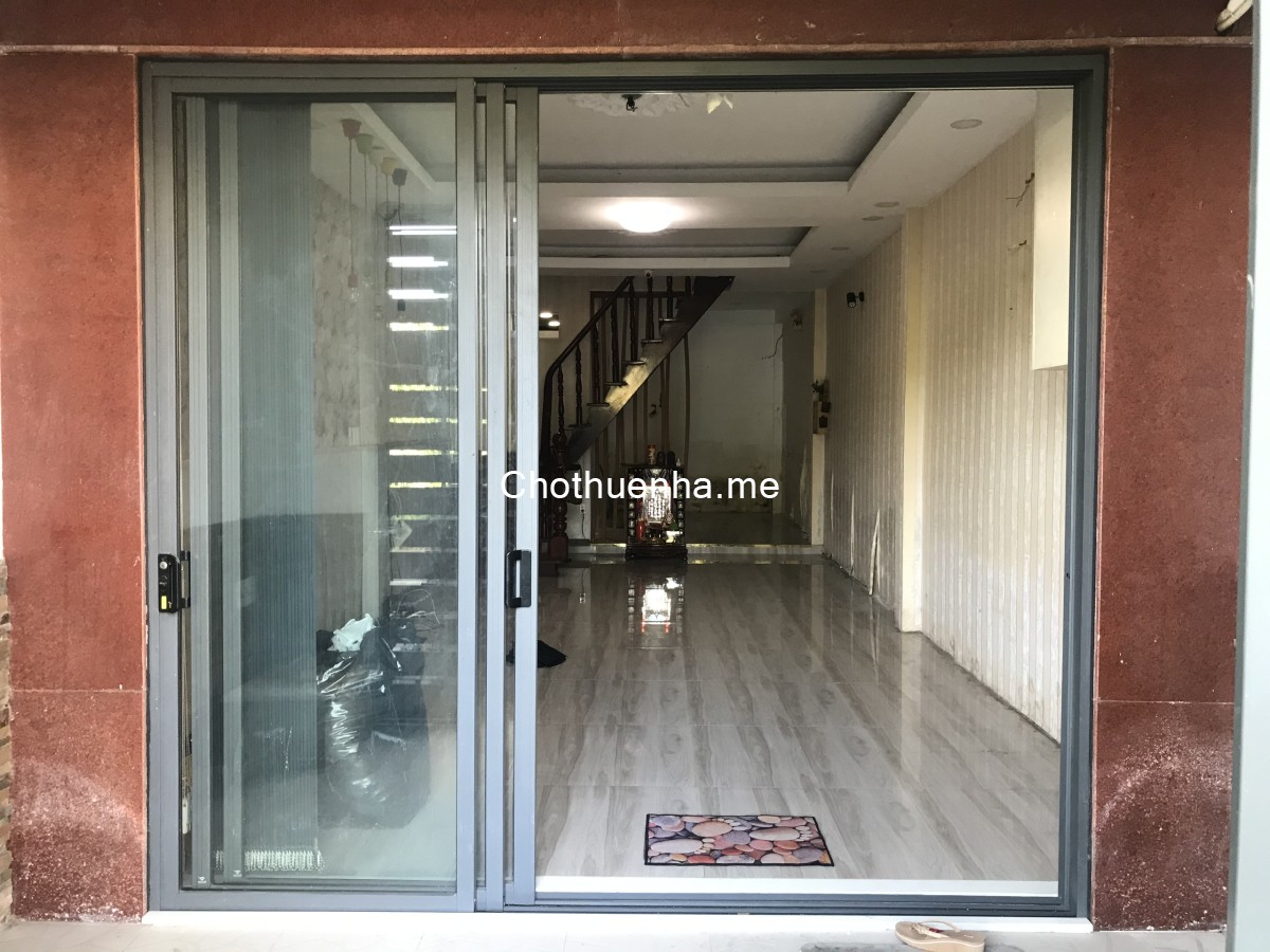 Cho thuê nhà nguyên căn hẻm cụt xe hơi 4x15m 1 lầu 2pn 2wc hướng đông view garden sd : 120m2
