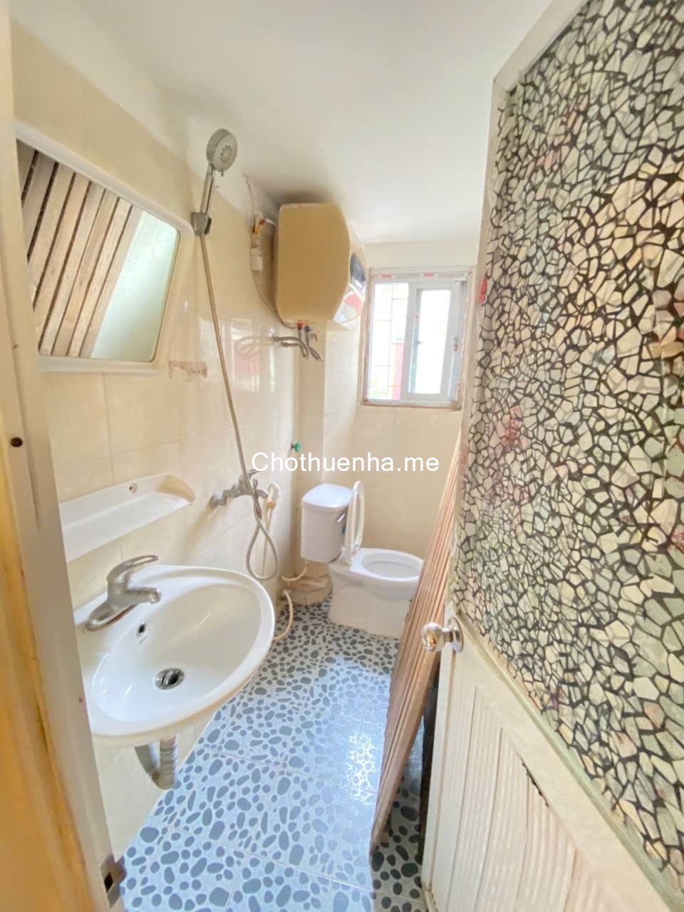 Cho thuê nhà ngõ 88 Giáp Nhị, 2 tầng x 25m2, 5.5 Triệu