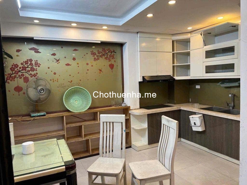 Cho thuê nhà Minh Khai, 4 tầng x 35m2, 3PN, 4 WC, 13.5 Triệu/tháng