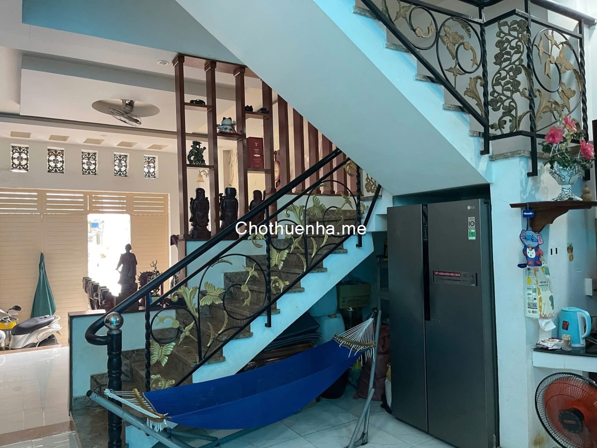 Cho thuê nhà nguyên căn Full nội thất 4x18 1 lầu 10tr/tháng