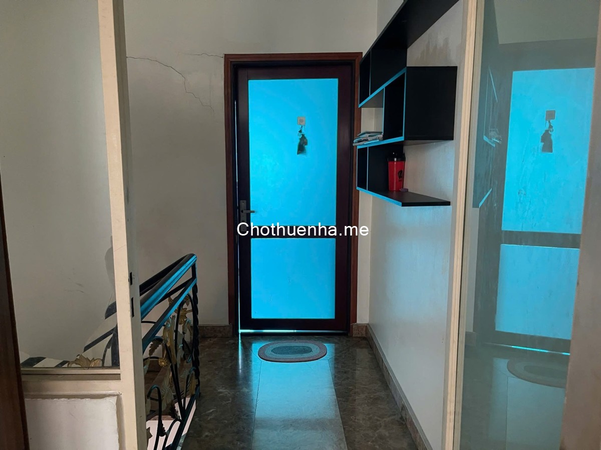 Cho thuê nhà nguyên căn Full nội thất 4x18 1 lầu 10tr/tháng