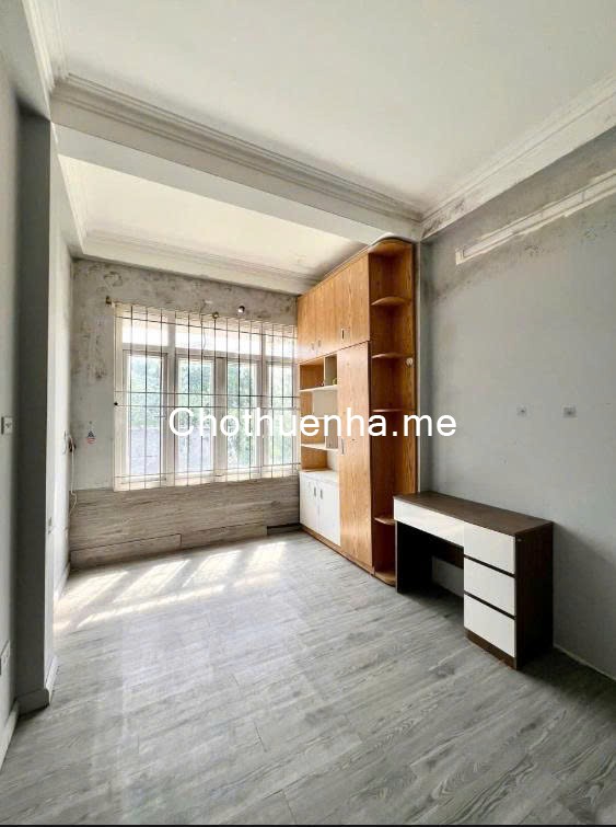 Cho thuê nhà mặt đường 4 tầng kinh doanh mọi mô hình tại Giải Phóng - Hoàng Mai - Hà Nội.