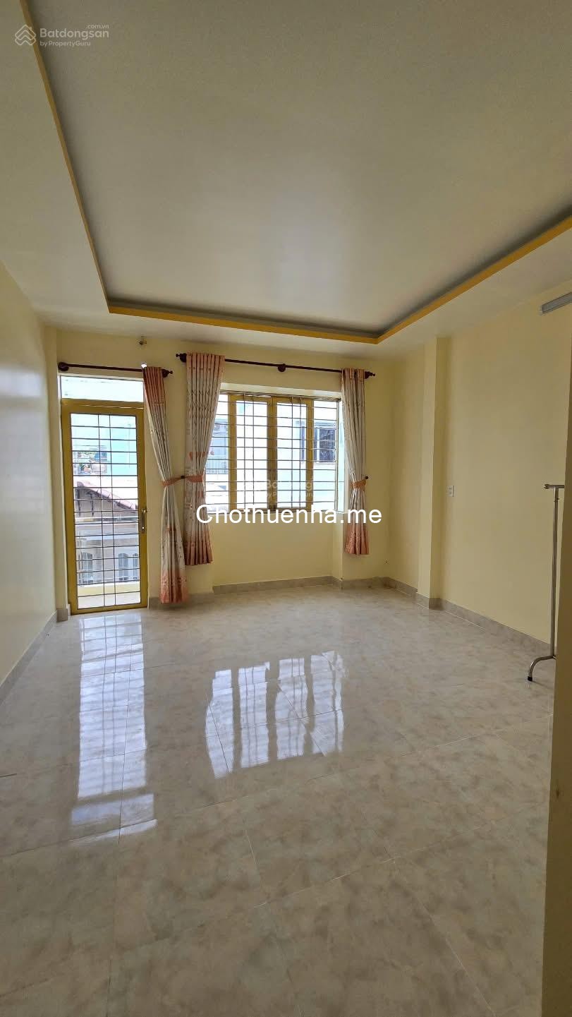 Cho thuê nhà 1 trệt 2 lầu 3 tầng 4 phòng hẻm Huỳnh Tấn Phát ngay KCX Tân Thuận