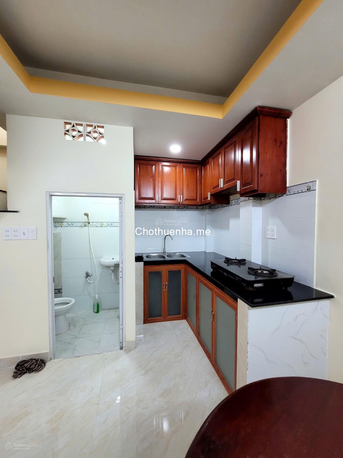 Cho thuê nhà 1 trệt 2 lầu 3 tầng 4 phòng hẻm Huỳnh Tấn Phát ngay KCX Tân Thuận