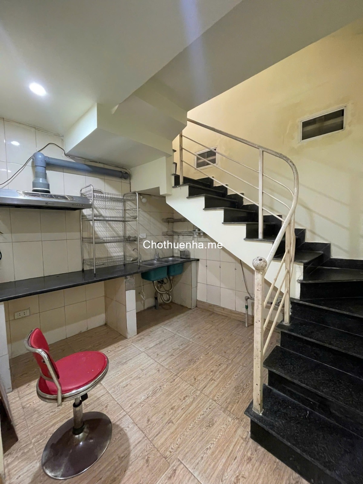 Cho thuê nhà ngõ 31 Nguyễn Cao, 3 tầng x 30m2, 3 PN, 8 Triệu có gia lộc