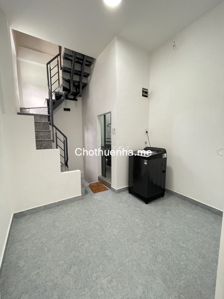 Nhà mới vào ở ngay Trần Bình Trọng, Phường 2, 1 Trệt 2 Lầu