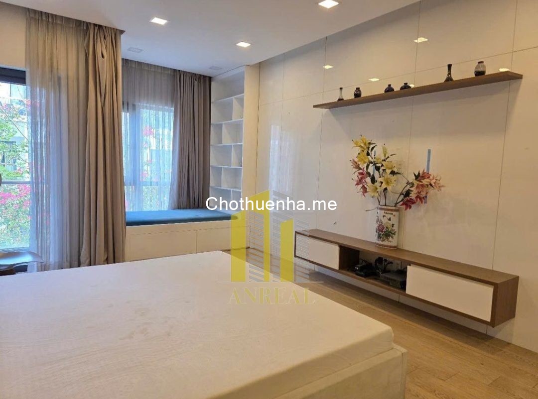 Cho Thuê Villa Full Nội Thất - Khu An Ninh Bảo Vệ 24/24