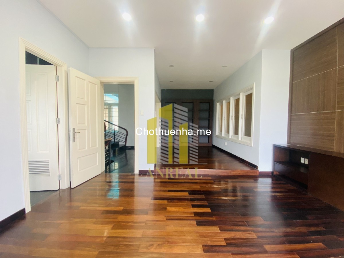 Biệt Thự Đường Trần Não Hầm 3 Lầu Giá 55 triệu