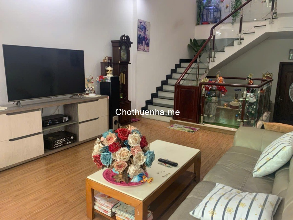 Cho thuê nhà nguyên căn, full nội thất, 1 trệt, 3 lầu