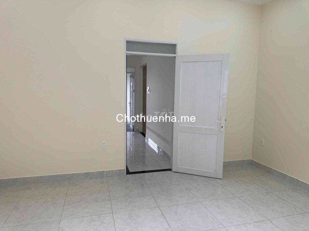 Cho thuê nhà phố mặt tiền Khang Điền 1 trệt, 2 lầu, gồm 4 phòng ngủ – 2 WC