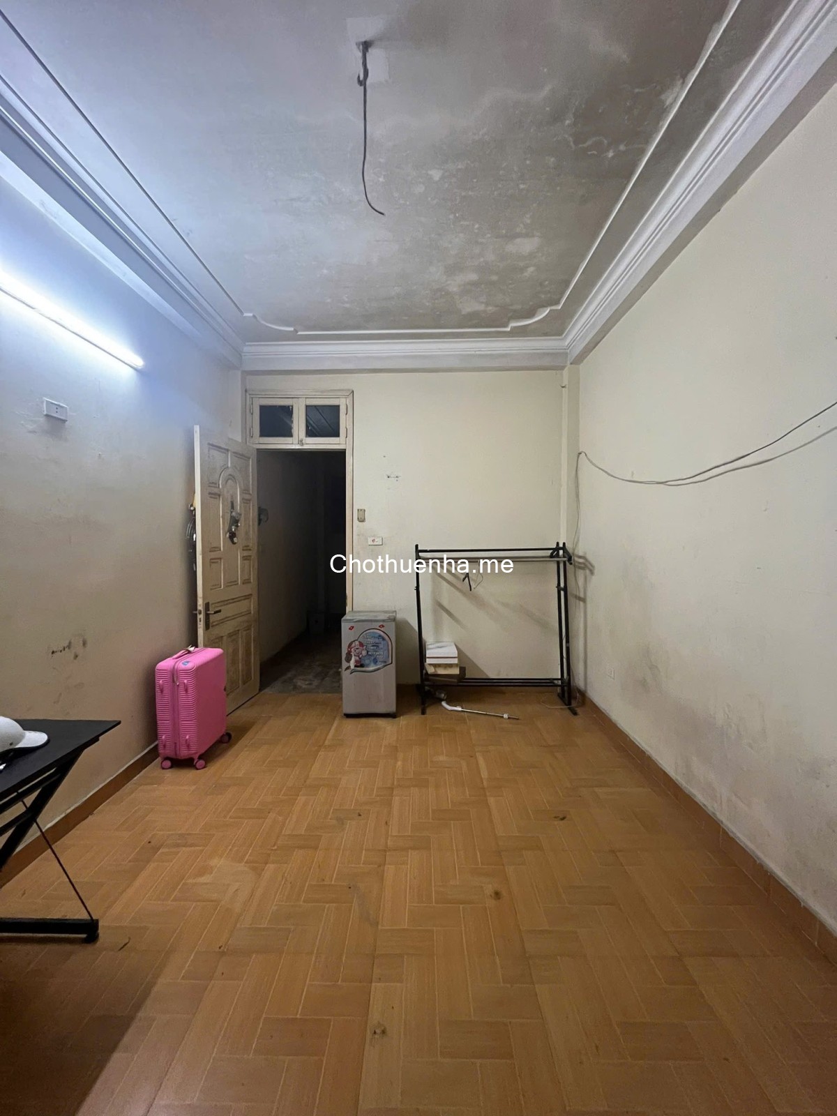 Cho thuê nhà 5 tầng tại ngõ Linh Quang, 33m² x 5 tầng 4 phòng ngủ. 11 triệu/tháng