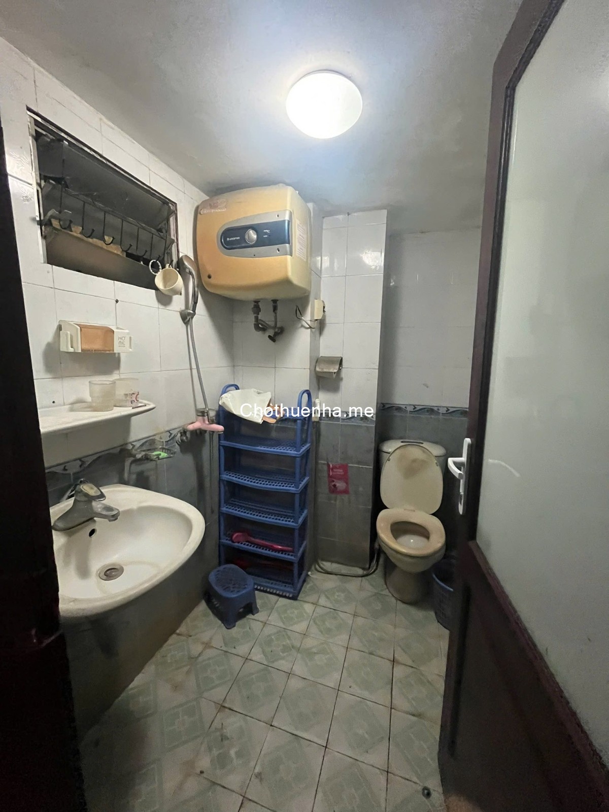 Cho thuê nhà 5 tầng tại ngõ Linh Quang, 33m² x 5 tầng 4 phòng ngủ. 11 triệu/tháng