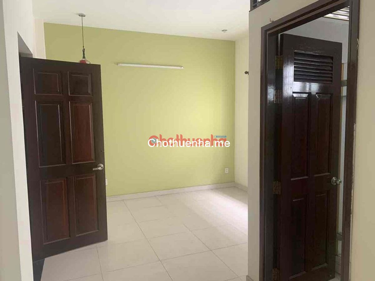 Cho thuê nhà mặt tiền kinh doanh Tạ Quang Bửu, Phường 5, Quận 8.