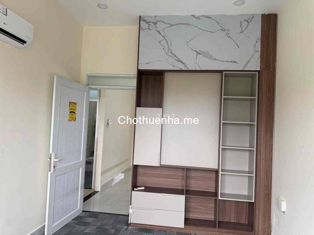 Cho thuê nhà phố mặt tiền Khang Điền 1 trệt, 2 lầu, gồm 4 phòng ngủ – 2 WC