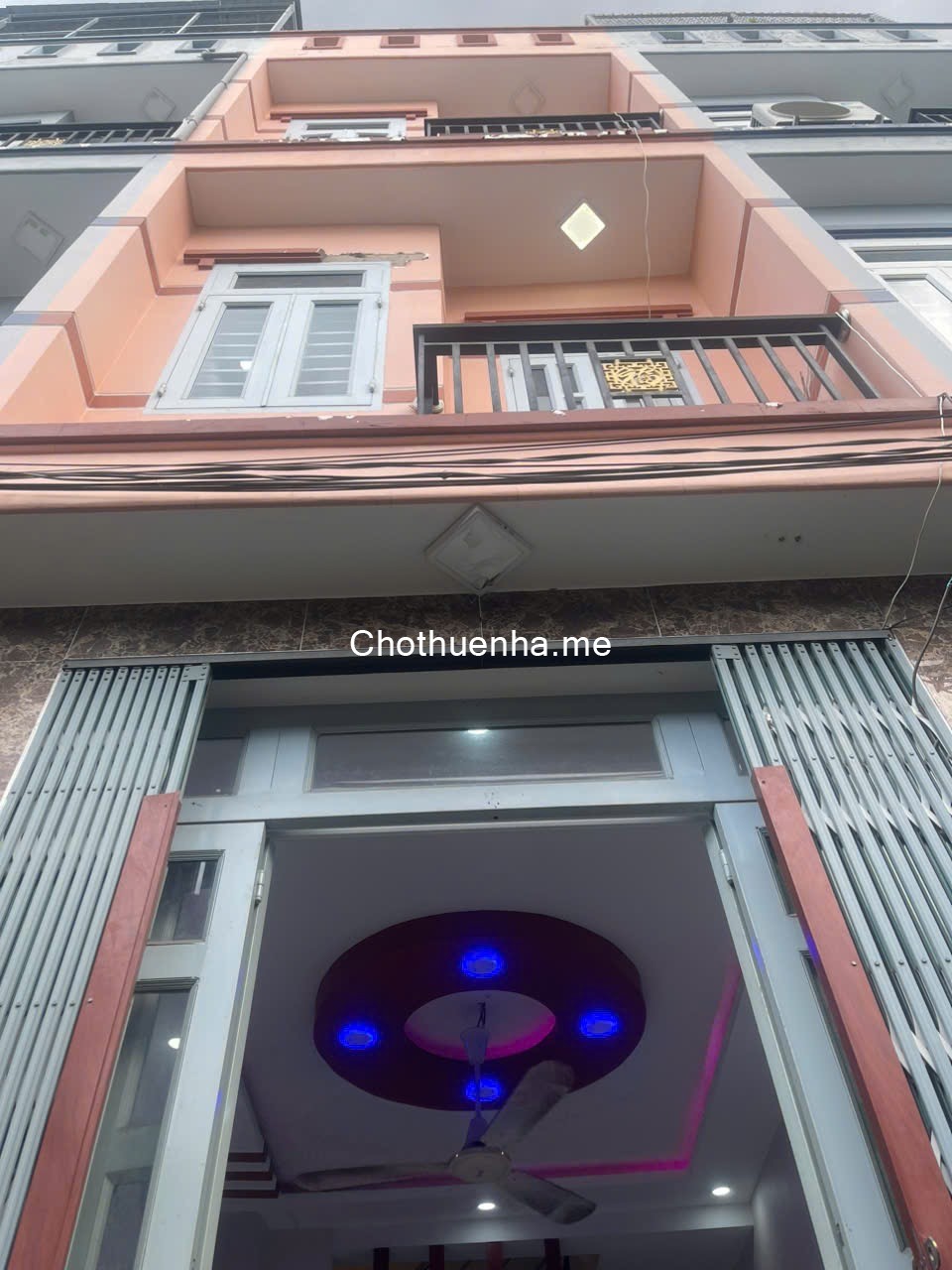 Cho thuê nhà nguyên can, dt 3️7m2, 1 trệt, 3 lầu, 2 phong ngủ, 3 vệ sinh, phong khách