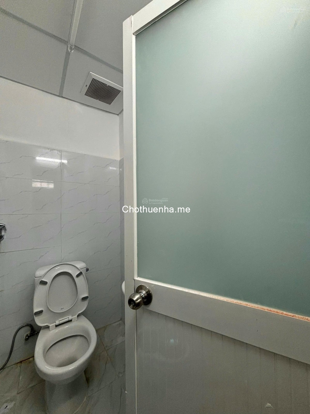 Cho thuê nhà nguyên căn 2 lầu gần bệnh viện Chợ Rẫy, 227 Nguyễn Thị Nhỏ