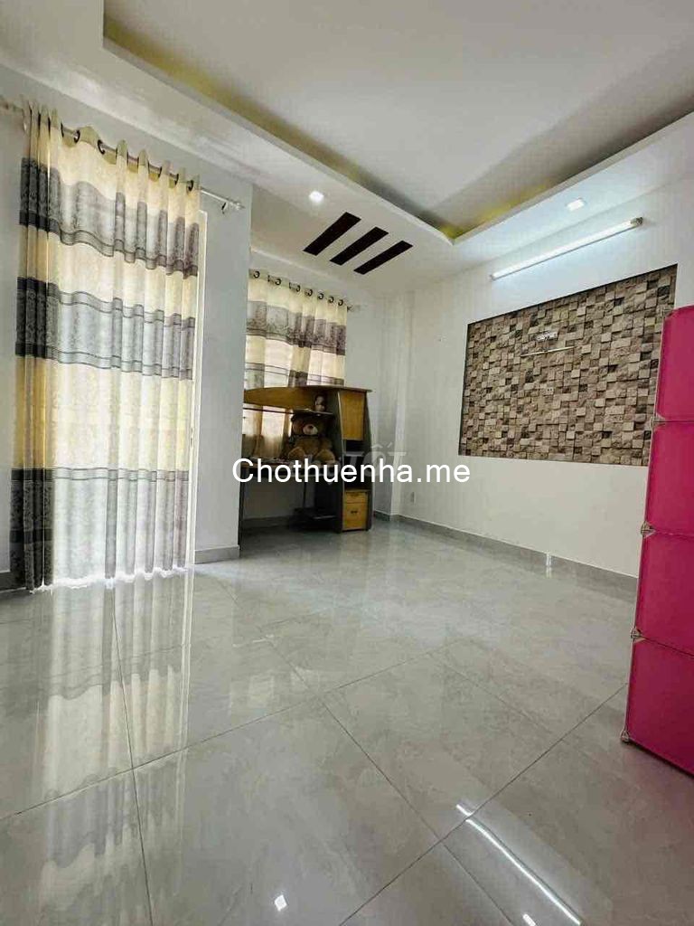 Cho thuê nhà hẻm 3 lầu tại Cô Giang, Phường 2, Phú Nhuận