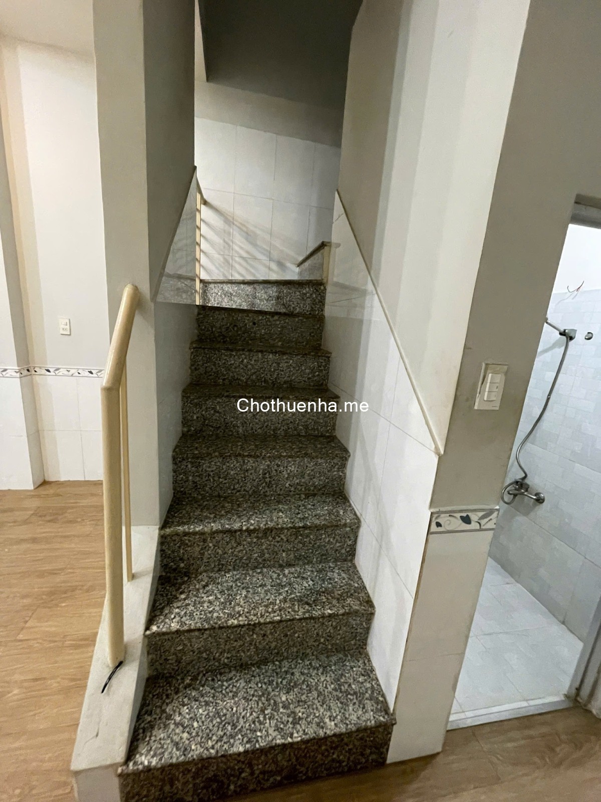 CHO THUÊ NHÀ 2PN 2WC- HẺM LỚN 2 Ô TÔ – HUỲNH VĂN BÁNH, P.13, Q. PHÚ NHUẬN