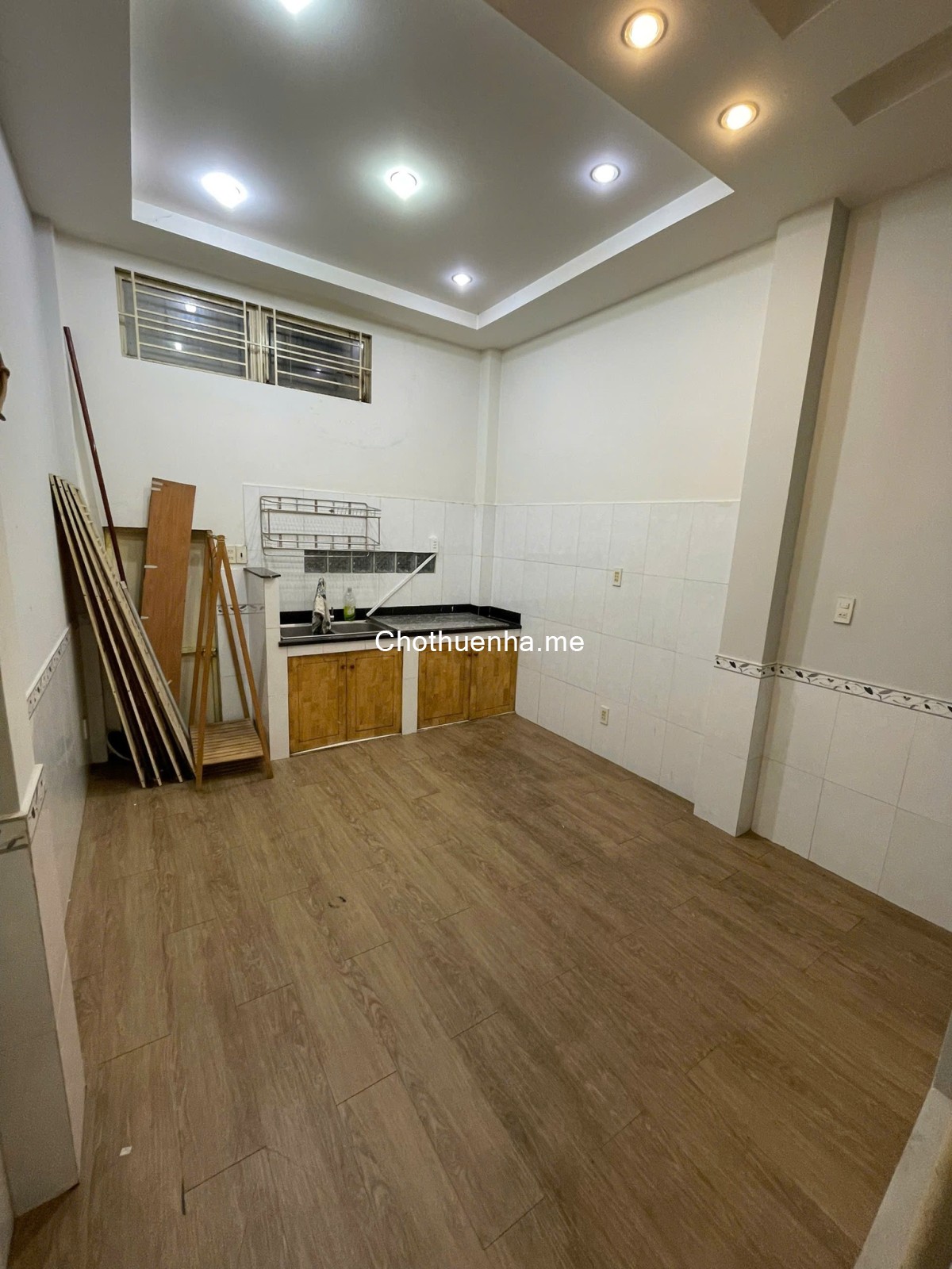 CHO THUÊ NHÀ 2PN 2WC- HẺM LỚN 2 Ô TÔ – HUỲNH VĂN BÁNH, P.13, Q. PHÚ NHUẬN